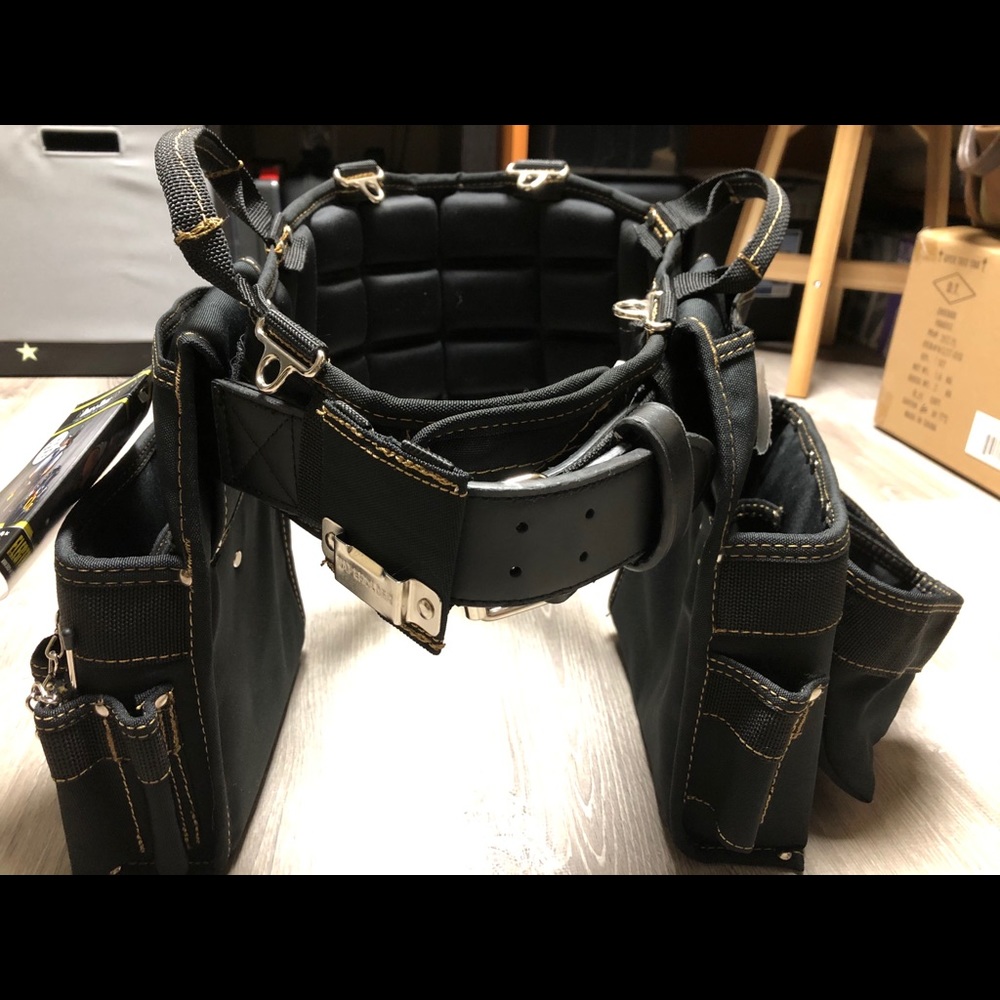 Rack-a-tiers electrician’s combo belt size small